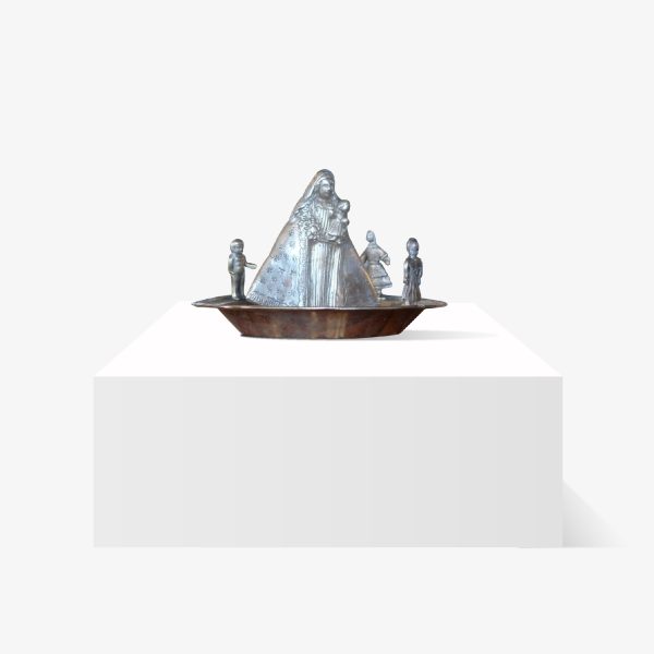 Lote 148, Plato limosnero de plata