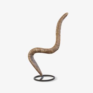 Lote 225, "S- Chair"