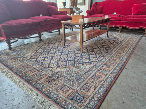 Lote 10, Alfombra belga