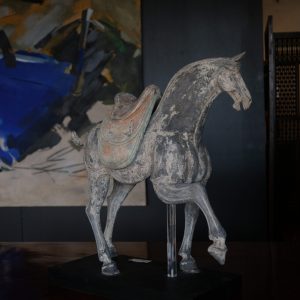 Lote 139, Par de caballos en cerámica, dinastía Tang. China (618-907 d.C)